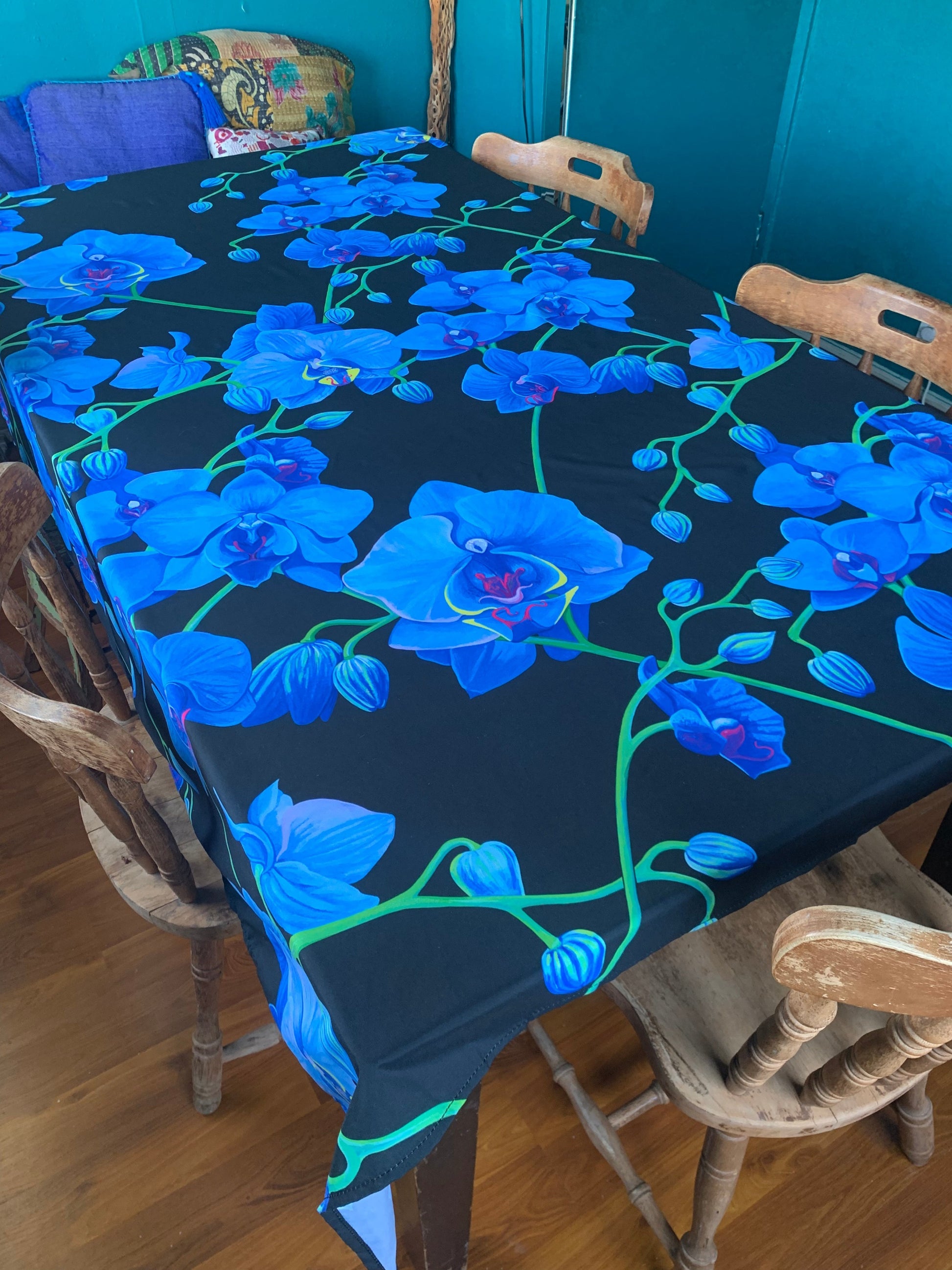 A captivating UNIQUE CENTRIC HOME DECOR blue VELVET BOTANICAL floral pattern DESIGNER CURTAIN DRAPES WALL TAPESTRY OR TABLECLOTH , adding elegance and style to any WALL & TABLE..