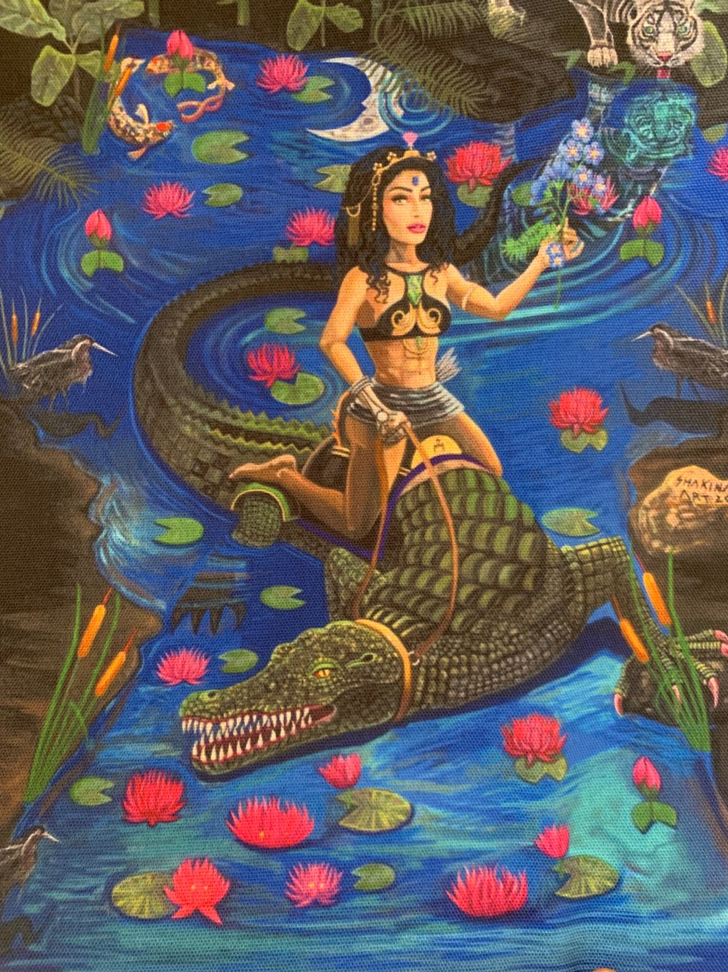 UNIQUE CENTRIC FINE ART DESIGNER REUSABLE FATASY GODDESS QUEEN  RIDING DRAGON CROCODILE IN THE JUNGLE WHITE TIGER LILY PETER PAN NEVERLAND DISNEYLAND PRINCESS SHOPPING GROCERY BAG