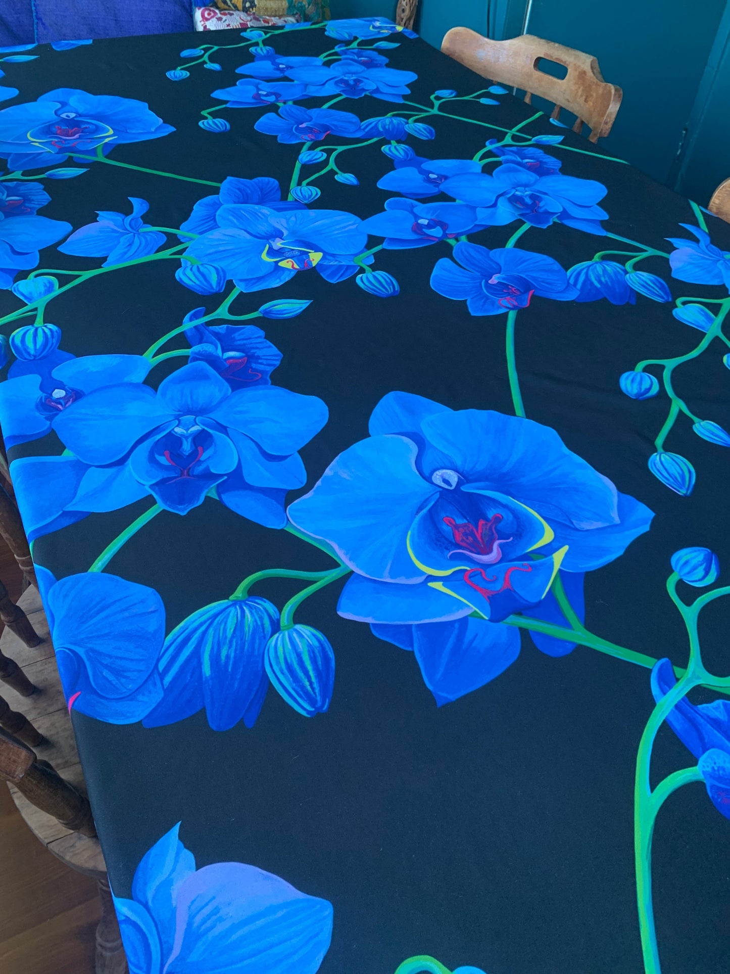 A captivating UNIQUE CENTRIC HOME DECOR blue VELVET BOTANICAL floral pattern DESIGNER CURTAIN DRAPES WALL TAPESTRY OR TABLECLOTH , adding elegance and style to any WALL & TABLE..